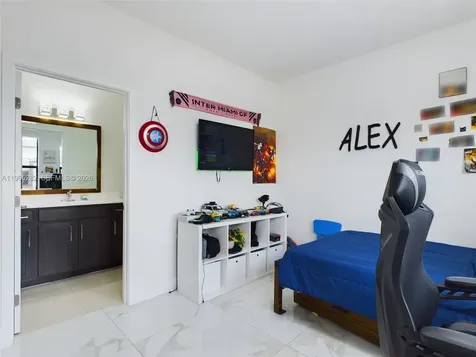 14560 SW 22nd Terrace Miami FL 33175