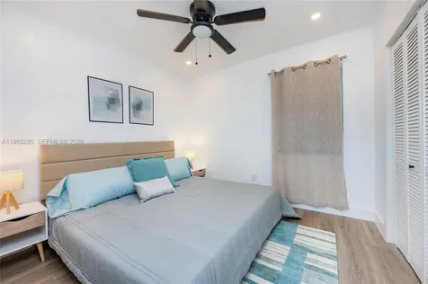 3321 NW 19th Terrace Miami FL 33125