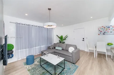 3321 NW 19th Terrace Miami FL 33125
