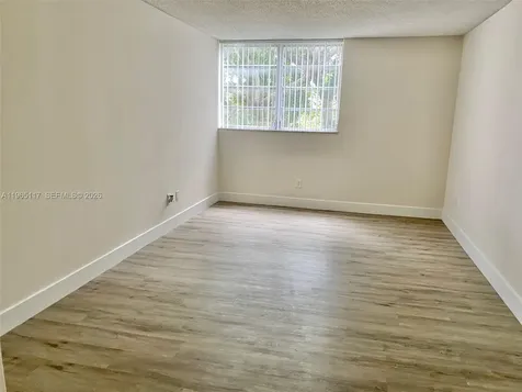 8897 Fontainebleau Boulevard Miami FL 33172