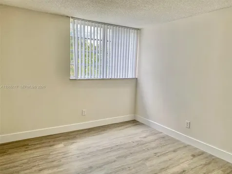 8897 Fontainebleau Boulevard Miami FL 33172
