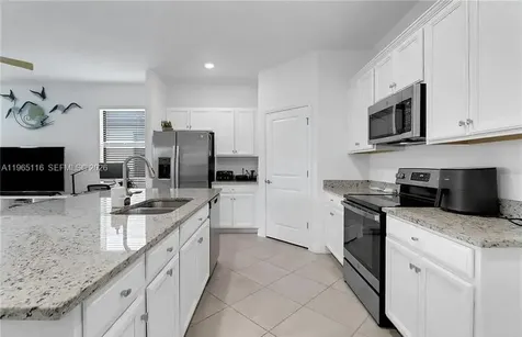 3426 Menores Way Fort Myers FL 33905