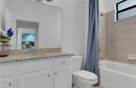 3426 Menores Way Fort Myers FL 33905