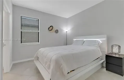 3426 Menores Way Fort Myers FL 33905