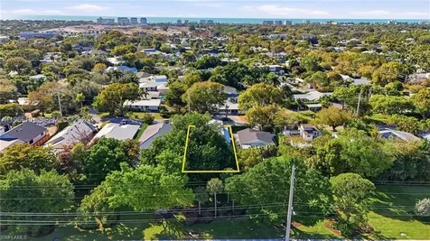 1070 13th Street N Naples FL 34102