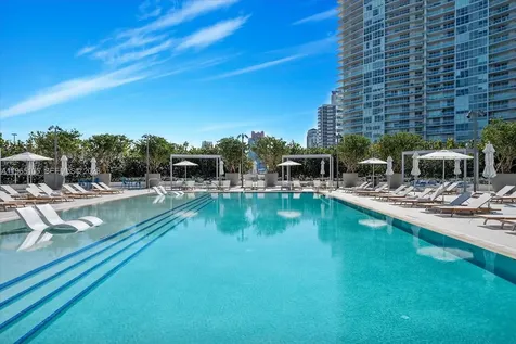 501 West Avenue Miami Beach FL 33139