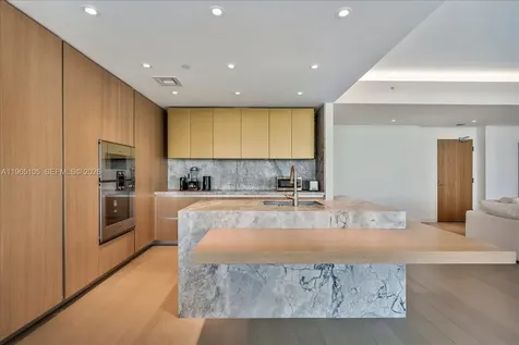 501 West Avenue Miami Beach FL 33139
