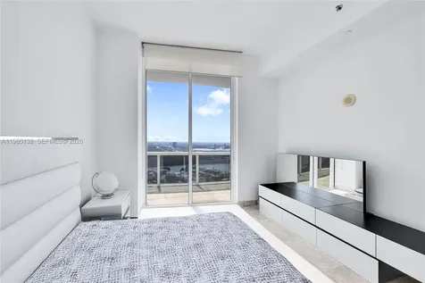 16001 Collins Avenue Sunny Isles Beach FL 33160