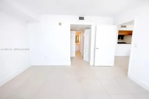 1800 N Bayshore Drive Miami FL 33132