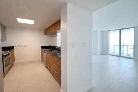 1800 N Bayshore Drive Miami FL 33132