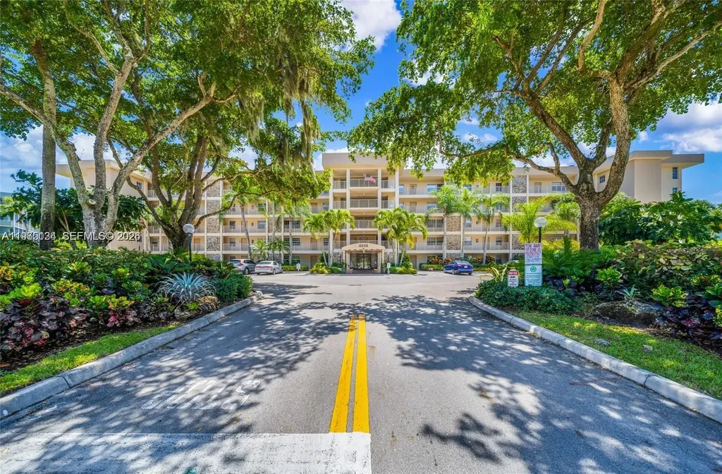 4030 W Palm Aire Drive Pompano Beach FL 33069