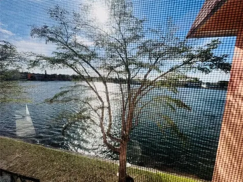 Miami FL 33179