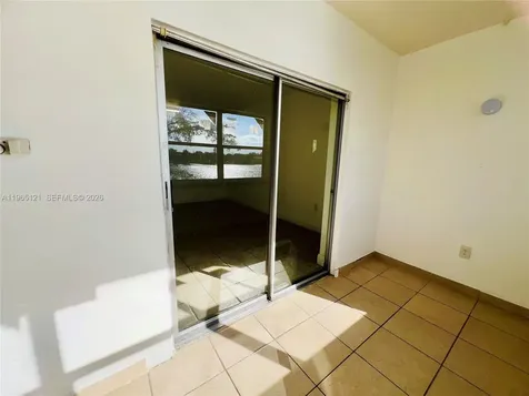 Miami FL 33179