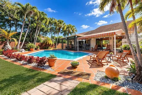 9400 SW 100th Avenue Road Miami FL 33176