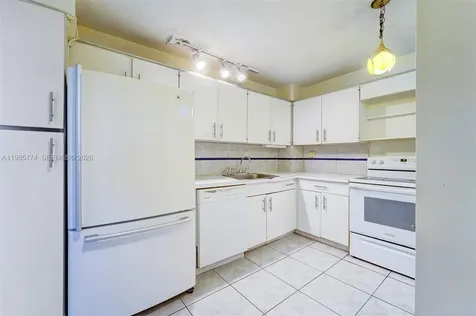 6450 Collins Avenue Miami Beach FL 33141