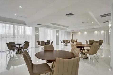 6450 Collins Avenue Miami Beach FL 33141