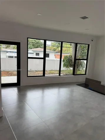 12615 N Miami Avenue North Miami FL 33168