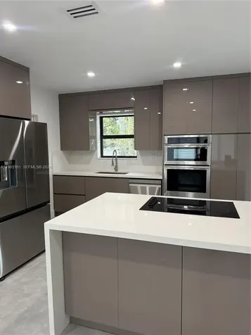 12615 N Miami Avenue North Miami FL 33168