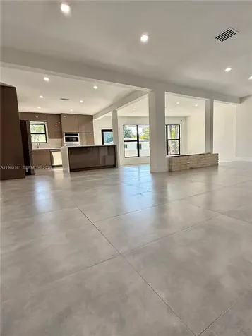 12615 N Miami Avenue North Miami FL 33168