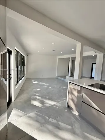 12615 N Miami Avenue North Miami FL 33168