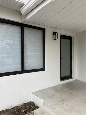 12615 N Miami Avenue North Miami FL 33168
