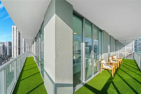1111 SW 1st Avenue Miami FL 33130