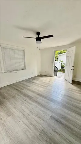 2238 NW 5th Street Miami FL 33125