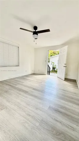 2238 NW 5th Street Miami FL 33125