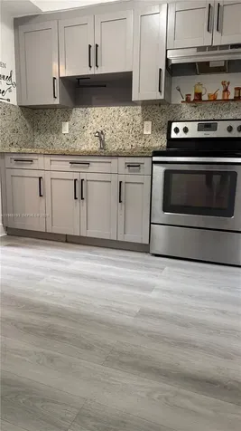 2238 NW 5th Street Miami FL 33125