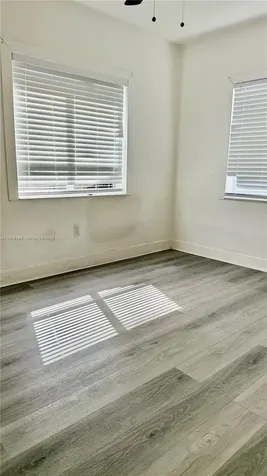 2238 NW 5th Street Miami FL 33125
