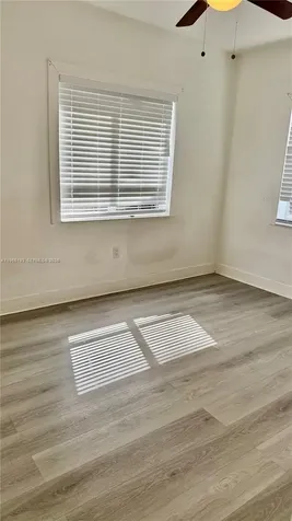 2238 NW 5th Street Miami FL 33125