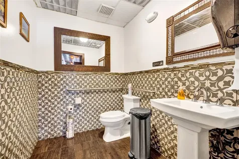 15400 Biscayne Boulevard North Miami FL 33160