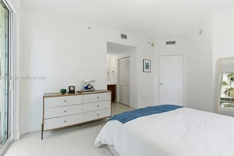 7290 SW 90th Street Miami FL 33156
