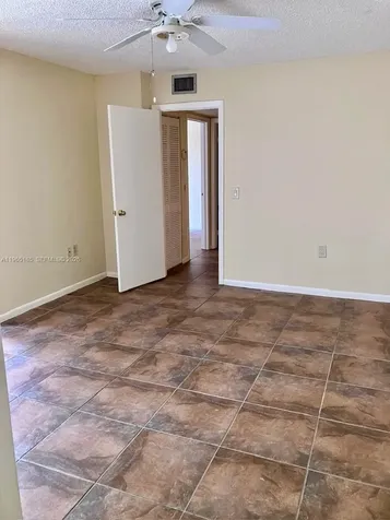 2610 26th Way West Palm Beach FL 33407