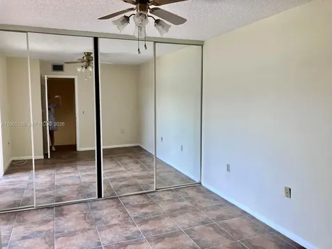 2610 26th Way West Palm Beach FL 33407