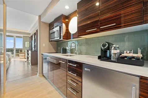 551 N Fort Lauderdale Beach Boulevard Fort Lauderdale FL 33304