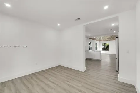 30 SW 7th Street Hallandale Beach FL 33009