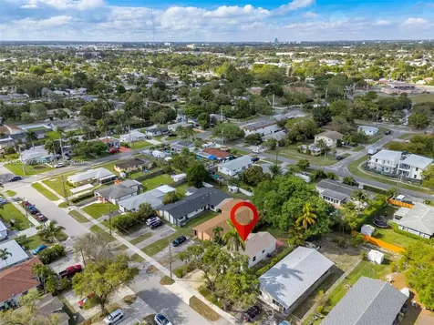 30 SW 7th Street Hallandale Beach FL 33009
