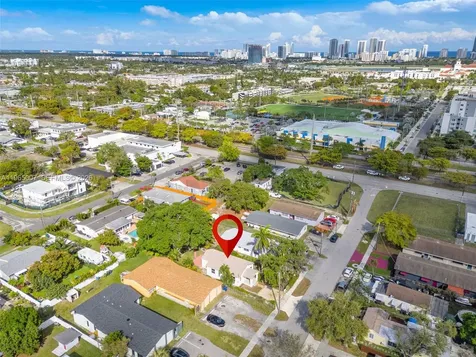 30 SW 7th Street Hallandale Beach FL 33009