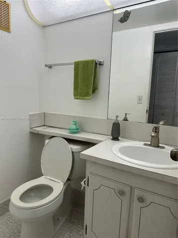 51 Prescott C Deerfield Beach FL 33442