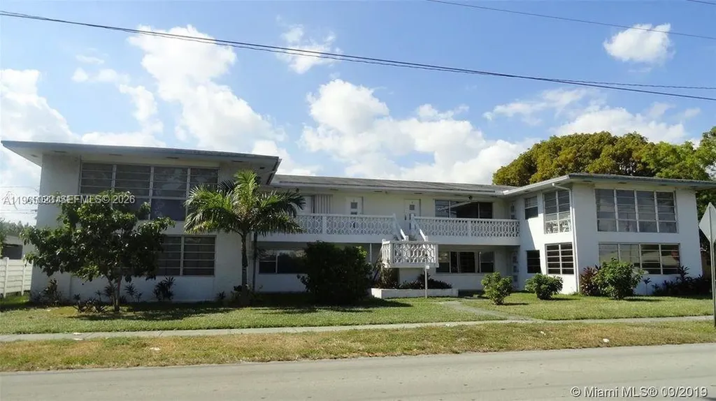 1400 S 19th Avenue Hollywood FL 33020