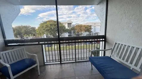 731 N Pine Island Road Plantation FL 33324
