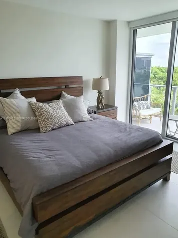 16385 Biscayne Boulevard North Miami Beach FL 33160