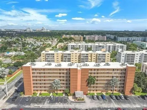 610 NE 12th Avenue Hallandale Beach FL 33009