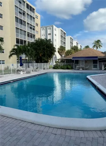 610 NE 12th Avenue Hallandale Beach FL 33009