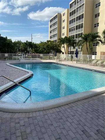 610 NE 12th Avenue Hallandale Beach FL 33009