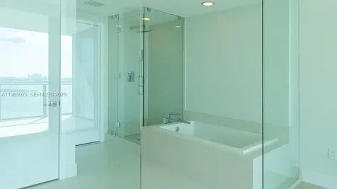 650 NE 32nd Street Miami FL 33137