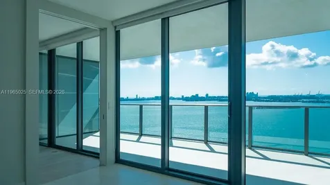 650 NE 32nd Street Miami FL 33137