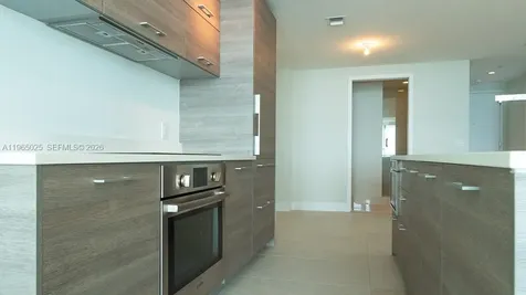 650 NE 32nd Street Miami FL 33137