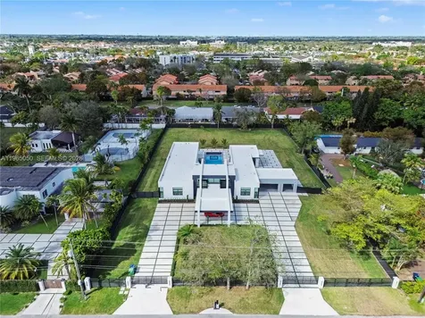 11481 SW 93 Street Miami FL 33176